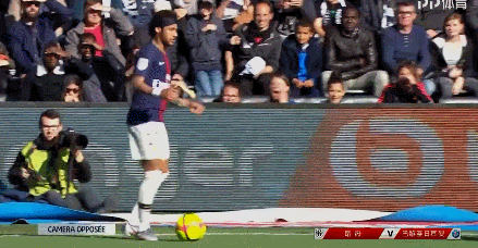 德甲战报：最后时刻连进2球，海登海姆2-1逆转绝杀柏林联合（德甲速讯：海登海姆补时连入两球，2-1逆转绝杀柏林联合）