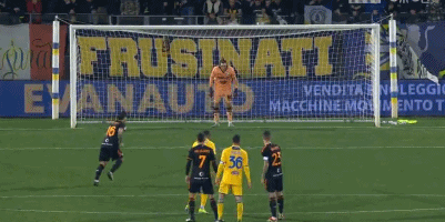 不敌富勒姆！热刺今年英超主场已输10场，追平队史纪录（不敌富勒姆，热刺今年英超主场第10败，追平队史纪录）