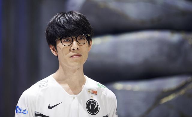 CSGO比分：ESL One科隆，Navi竟然0：2被coL打进败者组