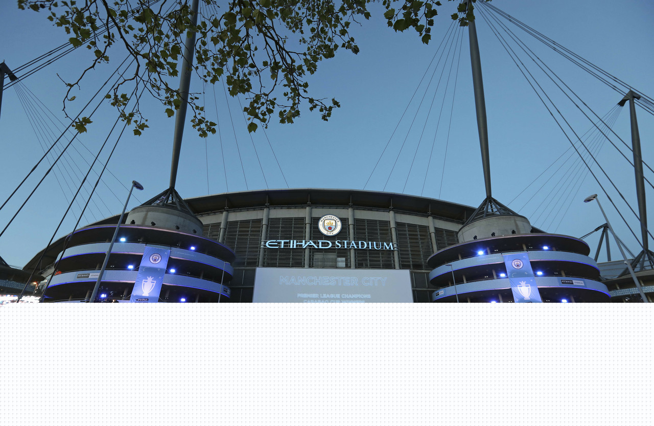 特瓦斯随行西班牙国王访华，向国内推广西甲联赛（特瓦斯陪同西班牙国王访华，在华推介西甲联赛）