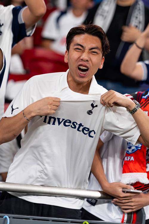 北大高才生+烧烤店老板+渝超球员=36岁的他